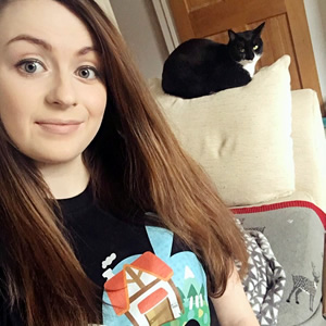 @arcticfoxx25 and her little kitty buddy are off for some island adventures! Adorable!